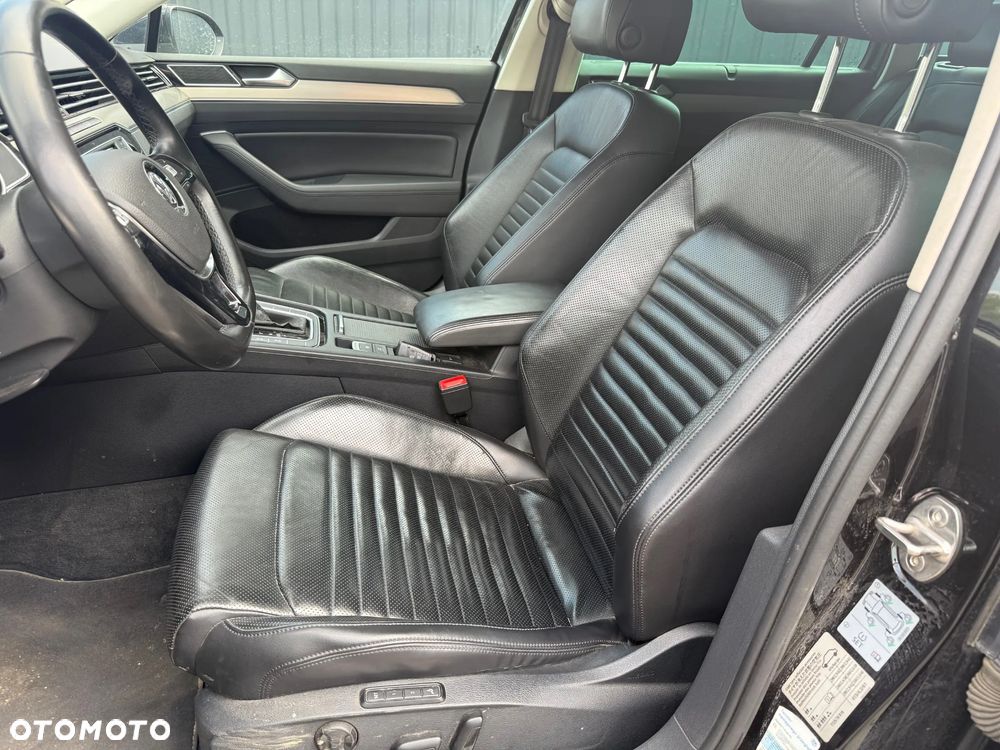 Volkswagen Passat - 7