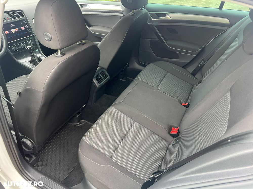 VOLKSWAGEN Golf 2018 — imagine 15