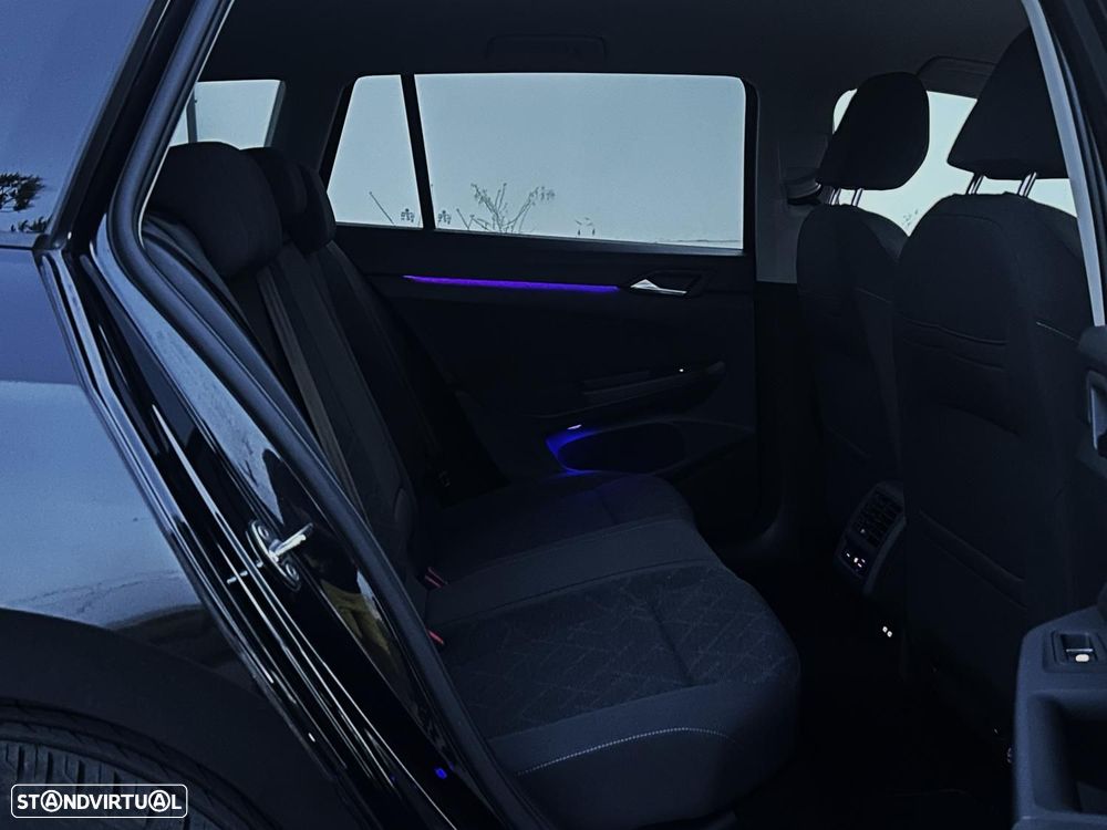 VW Golf Variant 2.0 TDi Conceptline - 11