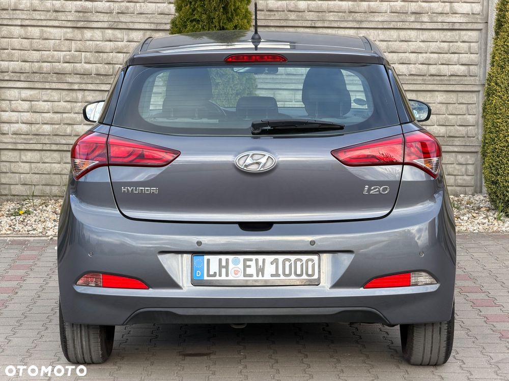 Hyundai i20 blue 1.2 YES Gold - 11