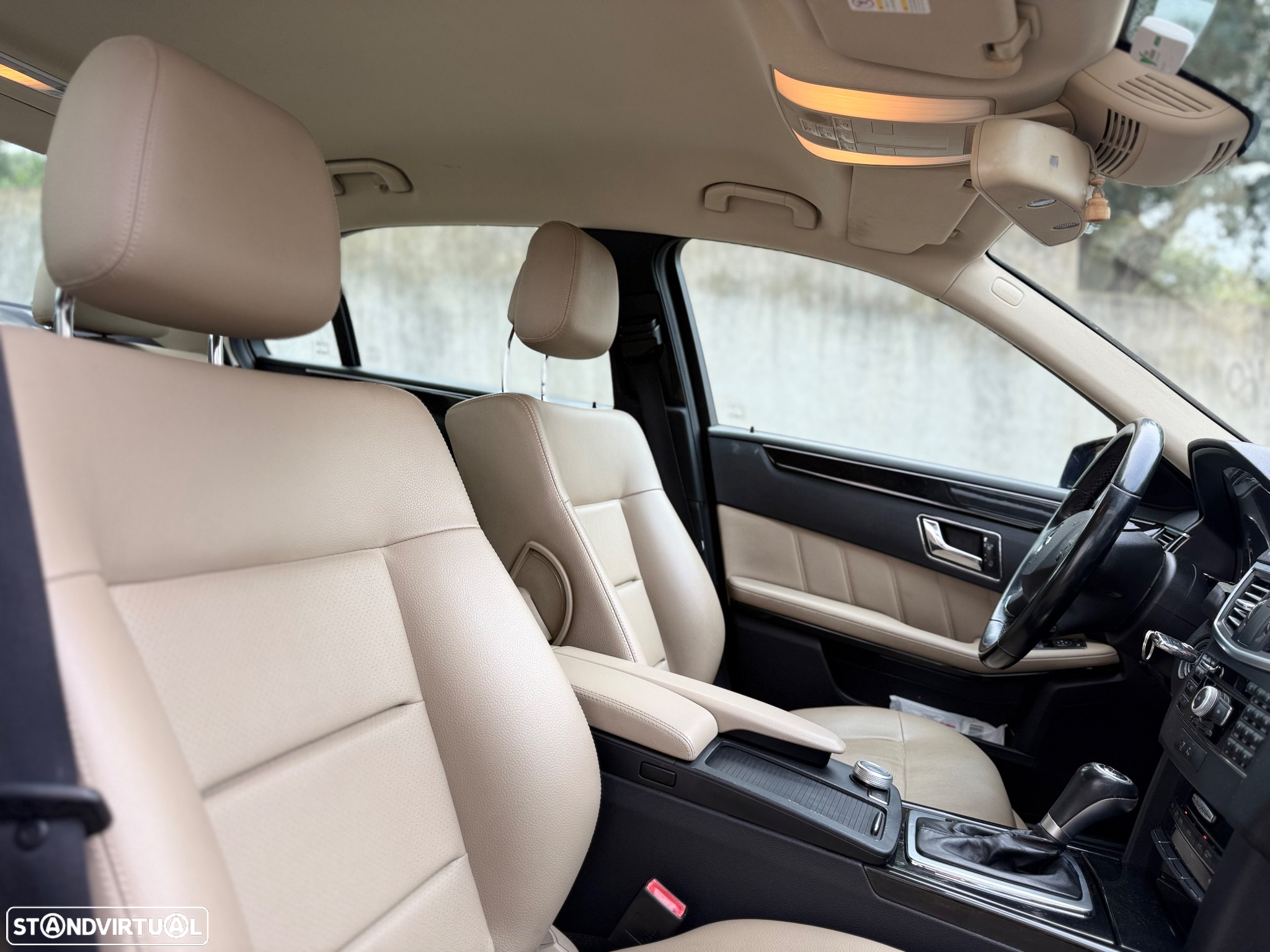 Mercedes-Benz E 220 CDi Avantgarde BlueEfficiency Auto. - 9