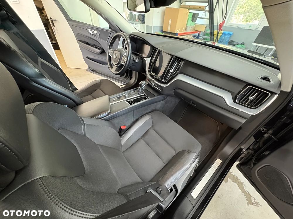 Volvo XC 60 - 12