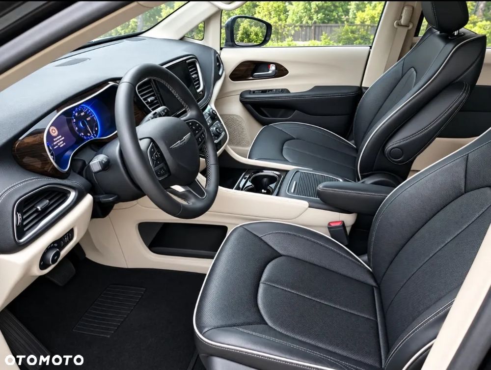 Chrysler Pacifica 2023 photo 4