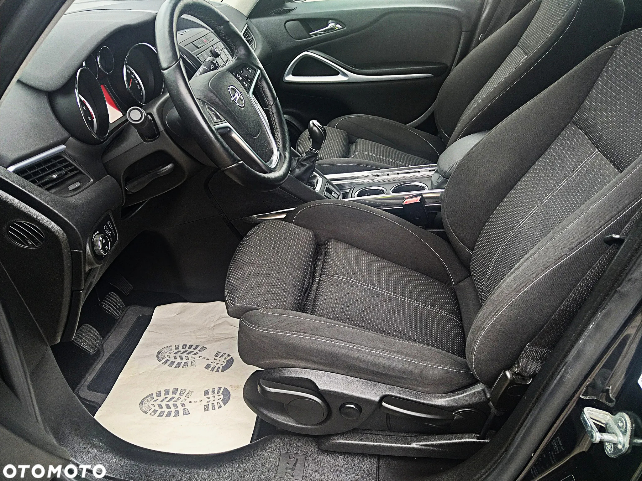 Opel Zafira - 18