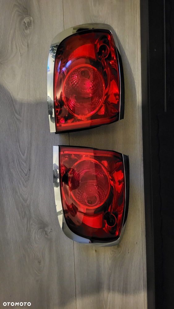 Buick enclave 2012 lampy tyl - 3