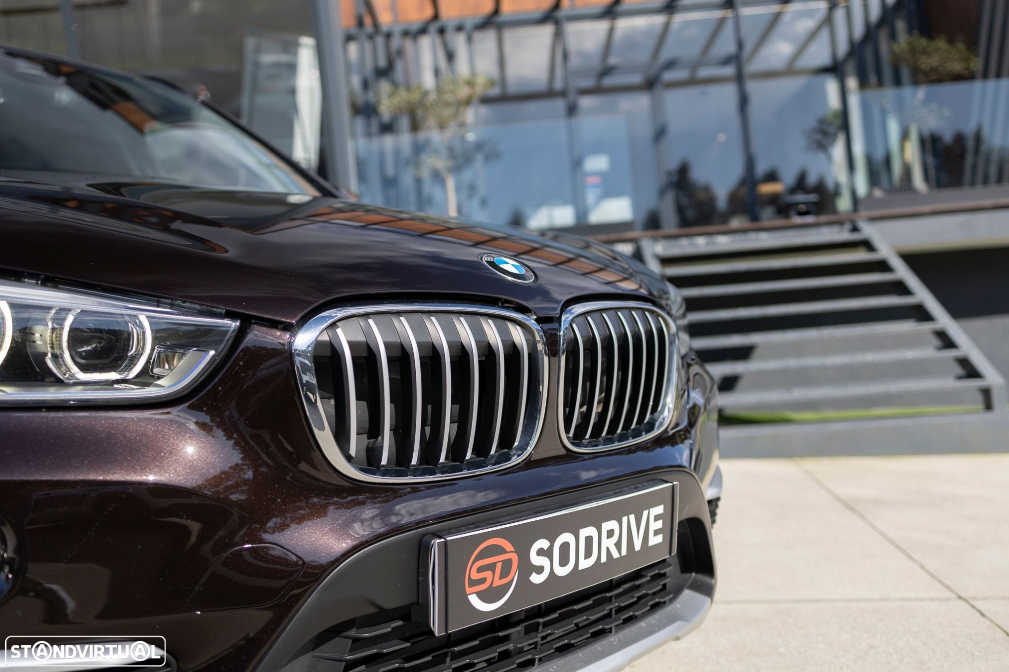 BMW X1 16 d sDrive Line xLine - 25