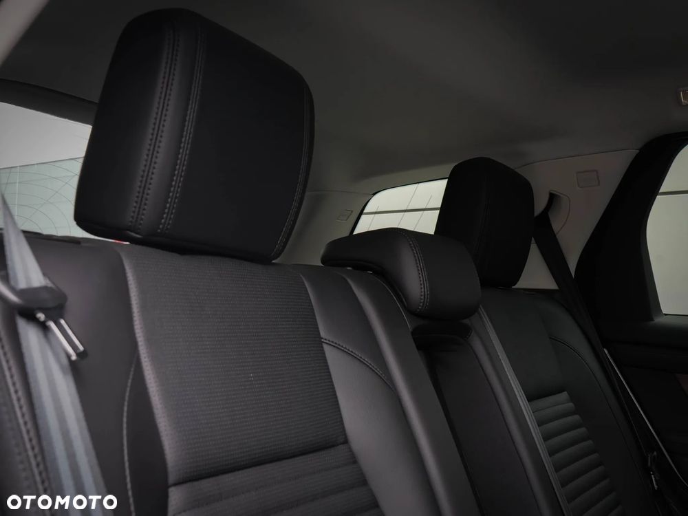 Land Rover Discovery Sport - 22