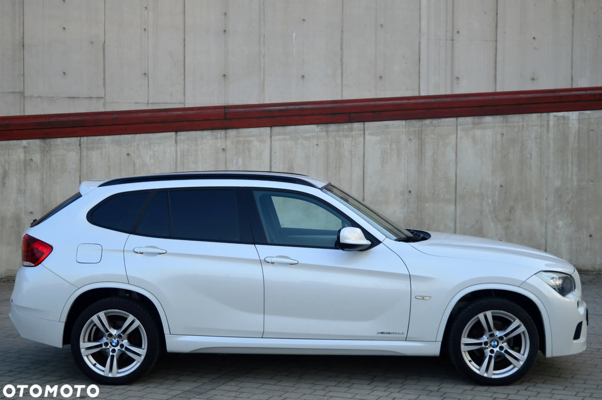 BMW X1 xDrive20d - 8