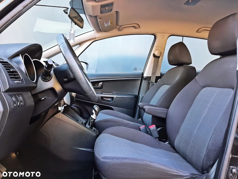 Kia Venga 1.4 L - 23