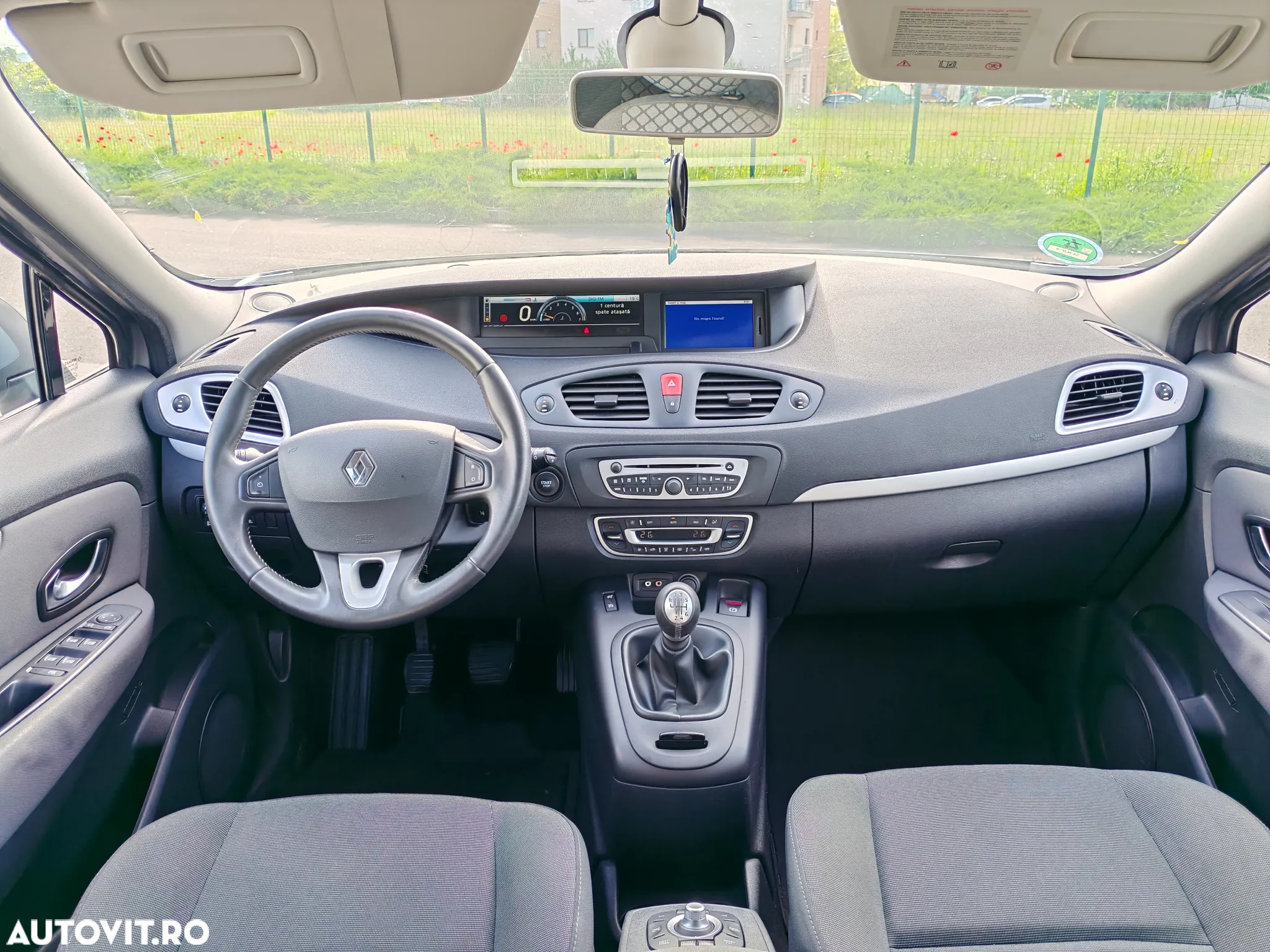 Renault Grand Scenic TCe 130 Dynamique - 12