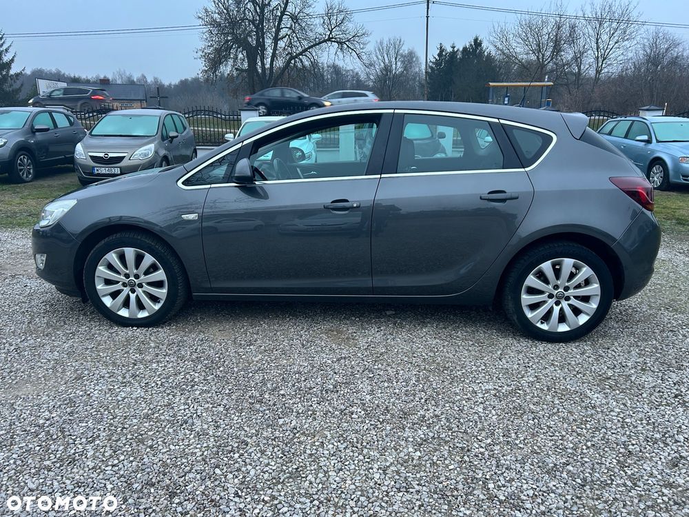 Opel Astra 1.4 Turbo Cosmo - 8