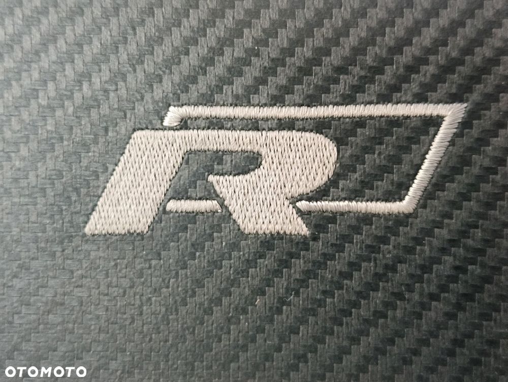 Volkswagen Passat Variant 2.0 TDI SCR DSG 4Motion Business - 11