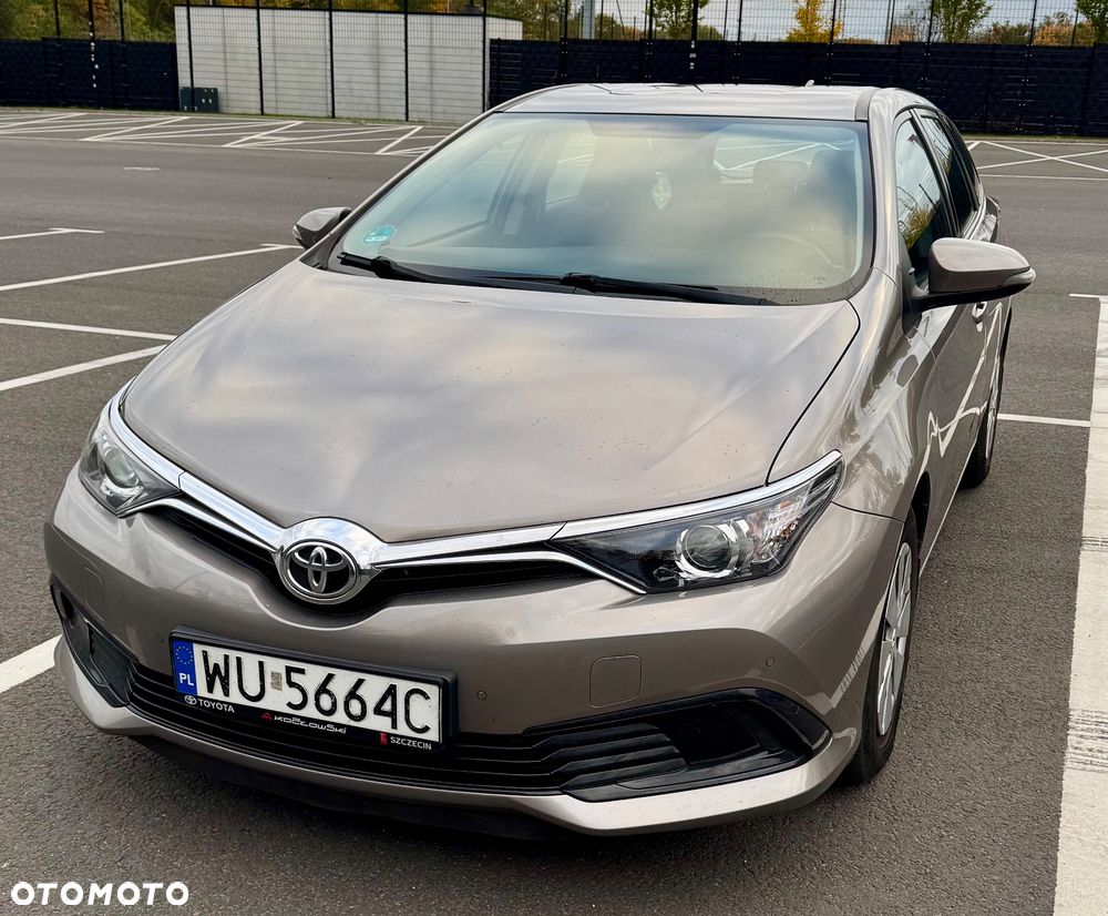 Toyota Auris 1.4 D-4D Active - 4