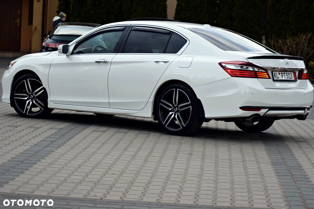Honda Accord - 2