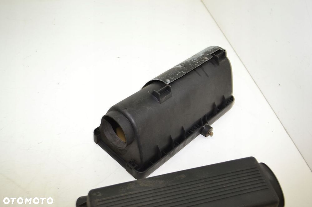 Obudowa Filtra Powietrza M30 BMW E32 1707729 - 5