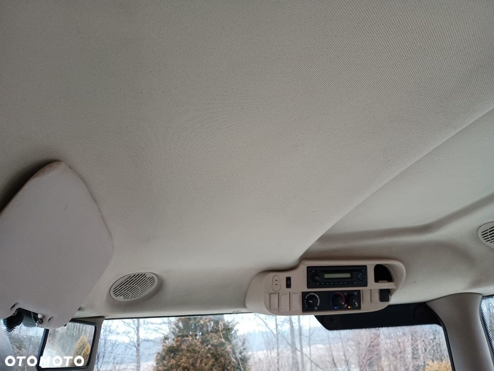 John Deere 6150R - 9