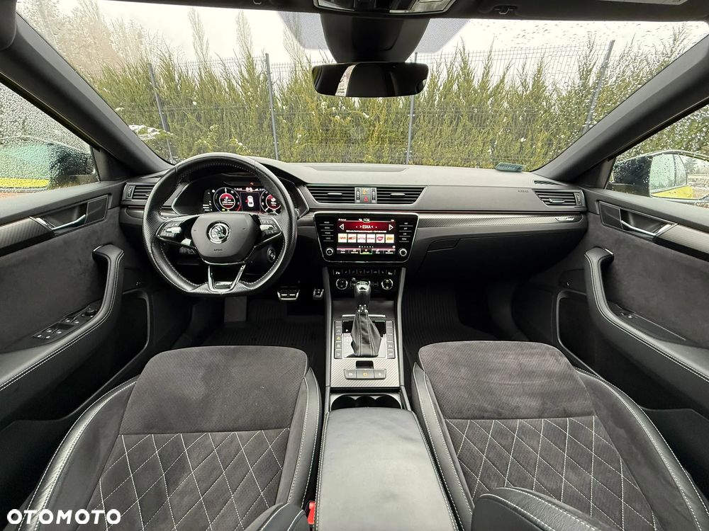 Skoda Superb 1.4 TSI Plug-In Hybrid Sportline DSG - 7