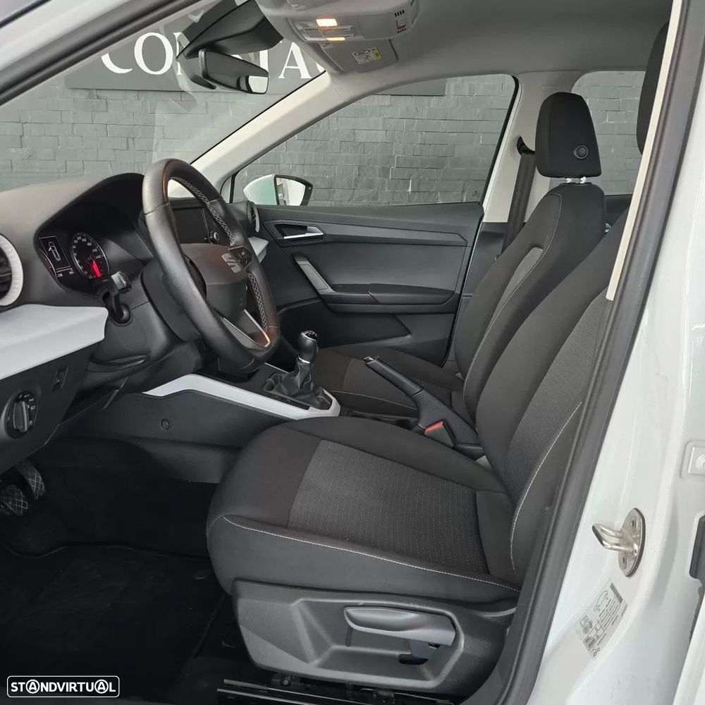 SEAT Arona 1.0 TSI Style — fotografia 13