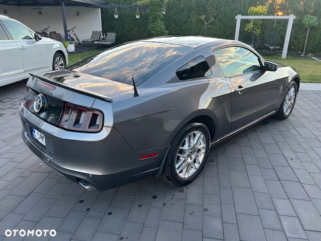 Ford Mustang 3.7 V6 Premium - 5