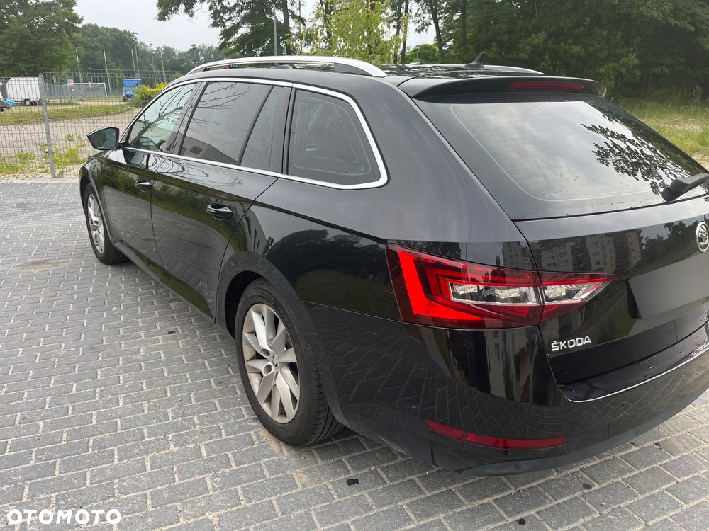 Skoda Superb 1.8 TSI Ambition - 10