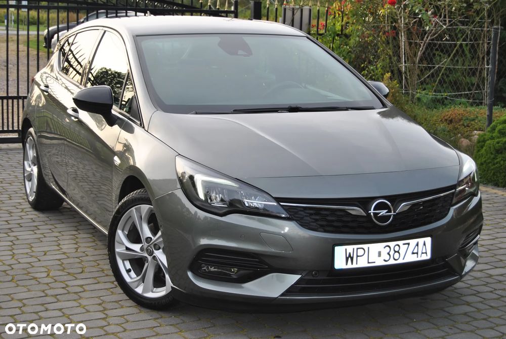 Opel Astra 1.5 D Start/Stop Sports Tourer Edition - 1