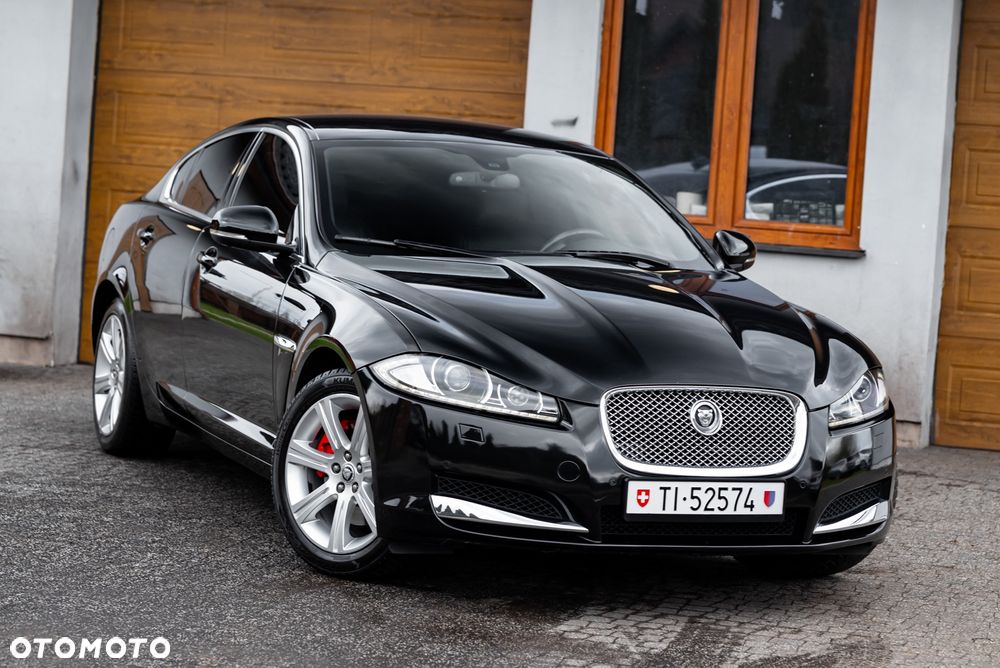 Jaguar XF 2.0 T Prestige - 4