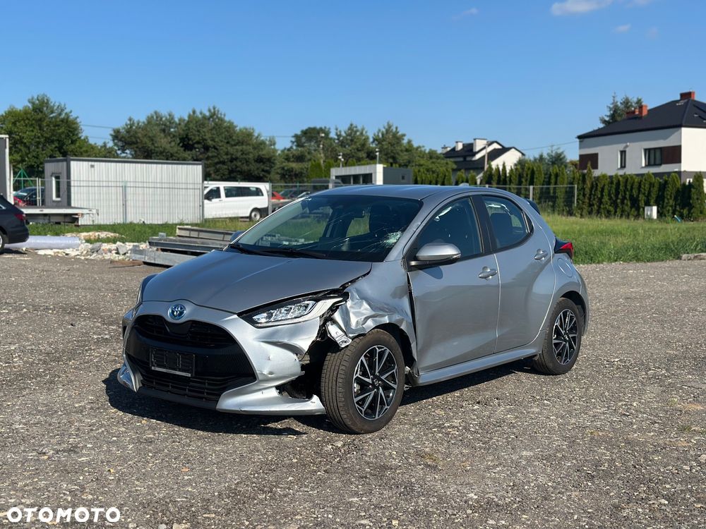 Toyota Yaris - 7