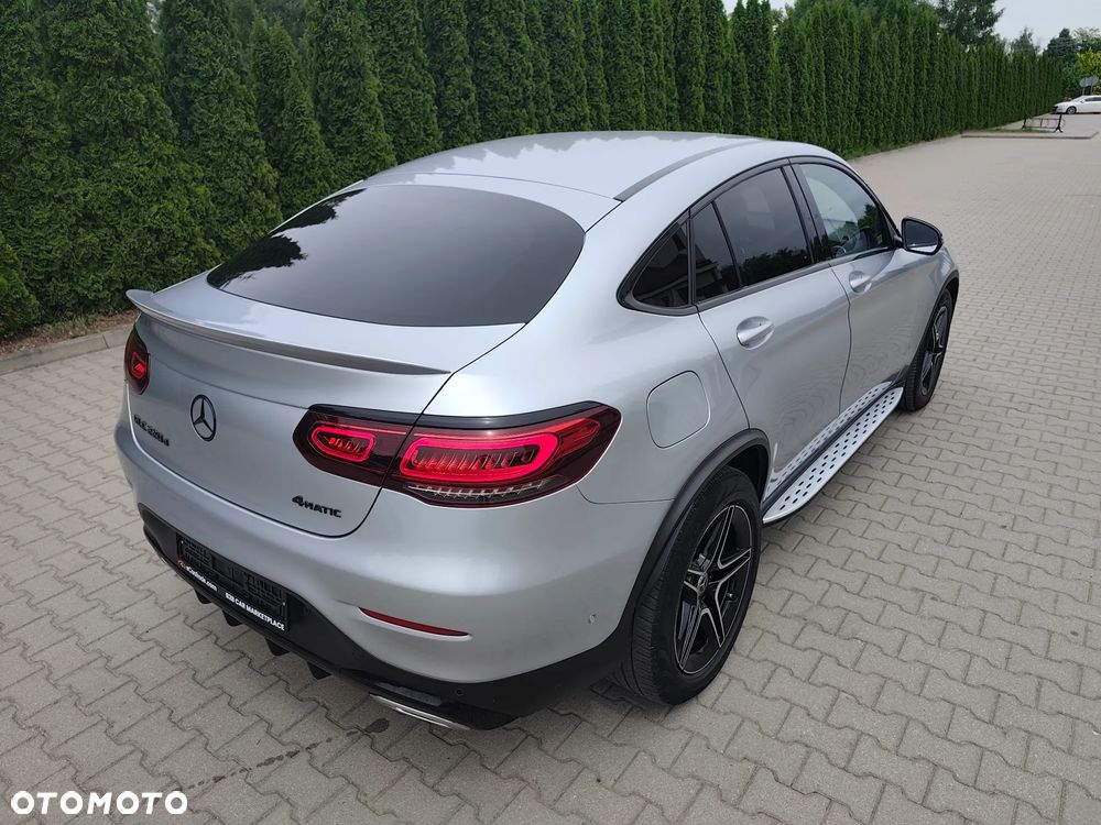 Mercedes-Benz GLC 220 d 4Matic 9G-TRONIC AMG Line Plus - 11