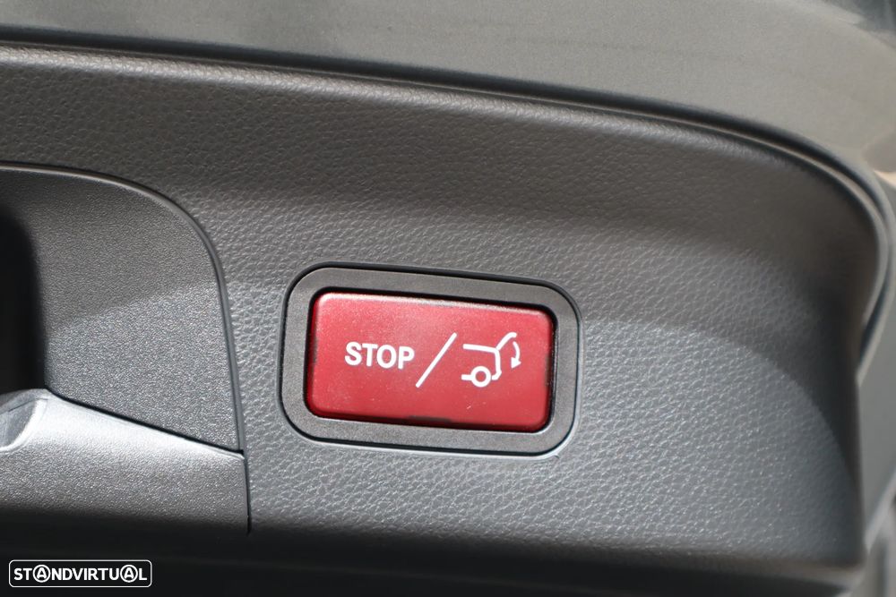 Mercedes-Benz GLC 250 d 4Matic 9G-TRONIC AMG Line - 8