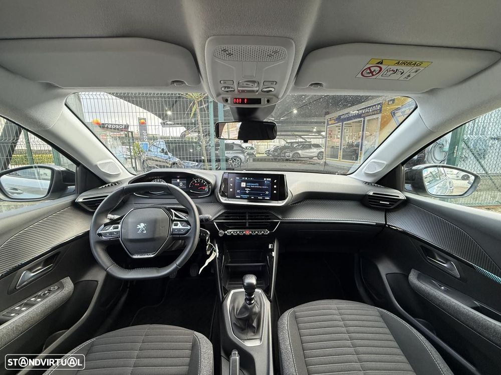 Peugeot 208 PureTech 100 Style - 28