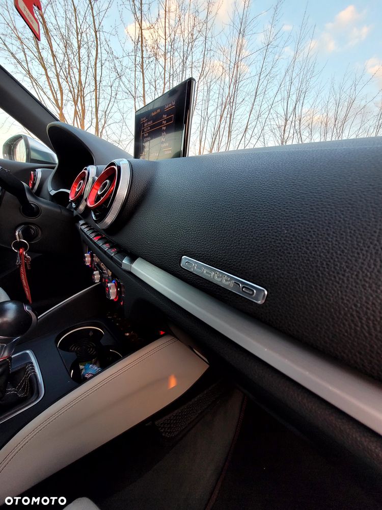 Audi S3 2.0 TFSI Quattro S tronic - 17