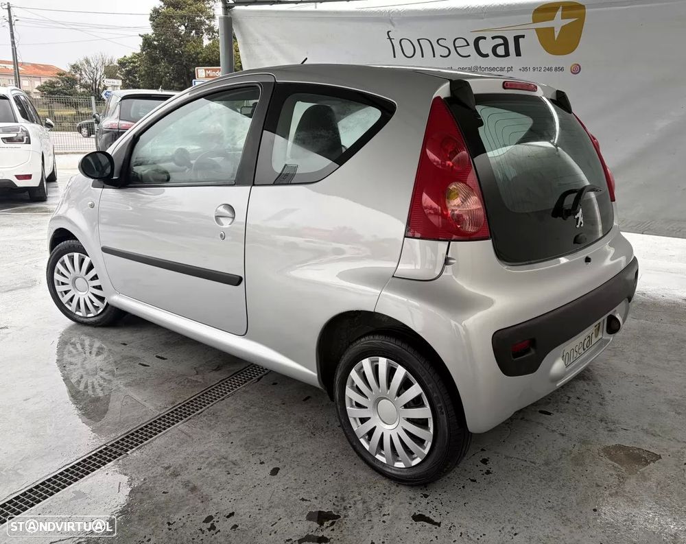 Peugeot 107 1.0 Active 2-Tronic - 4