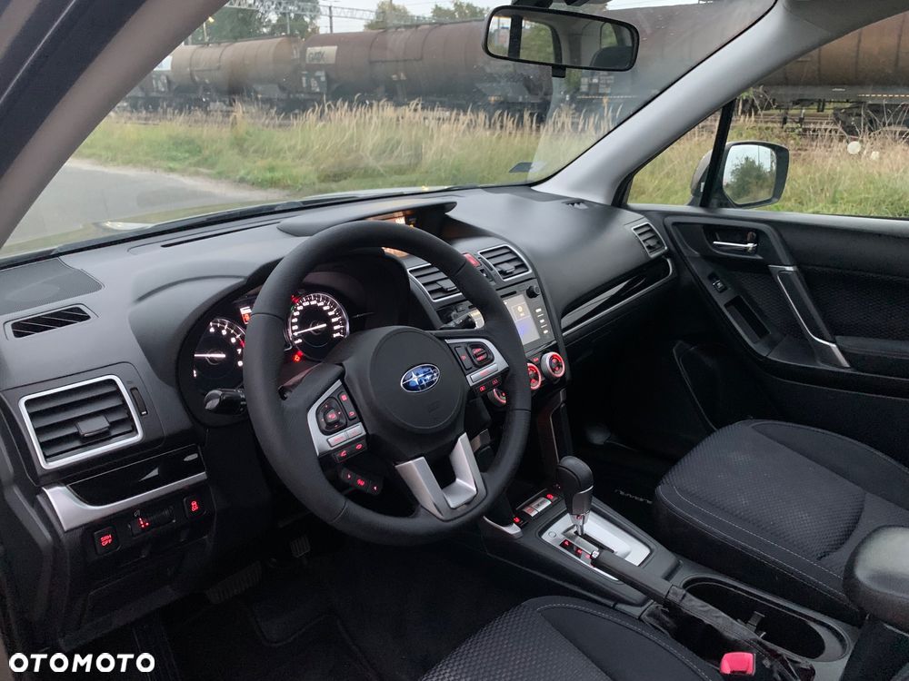 Subaru Forester 2.0i Platinum Lineartronic - 7