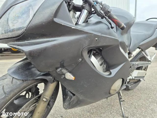 Honda CBR - 12