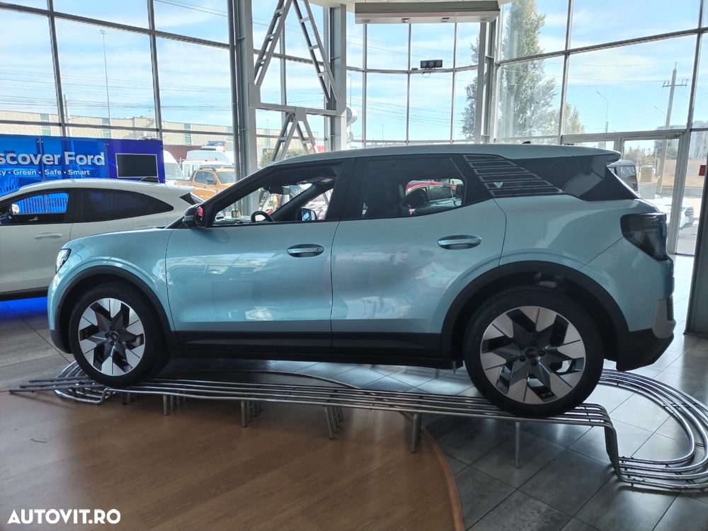 Ford Explorer RWD 77 kWh Extended Range Premium - 3