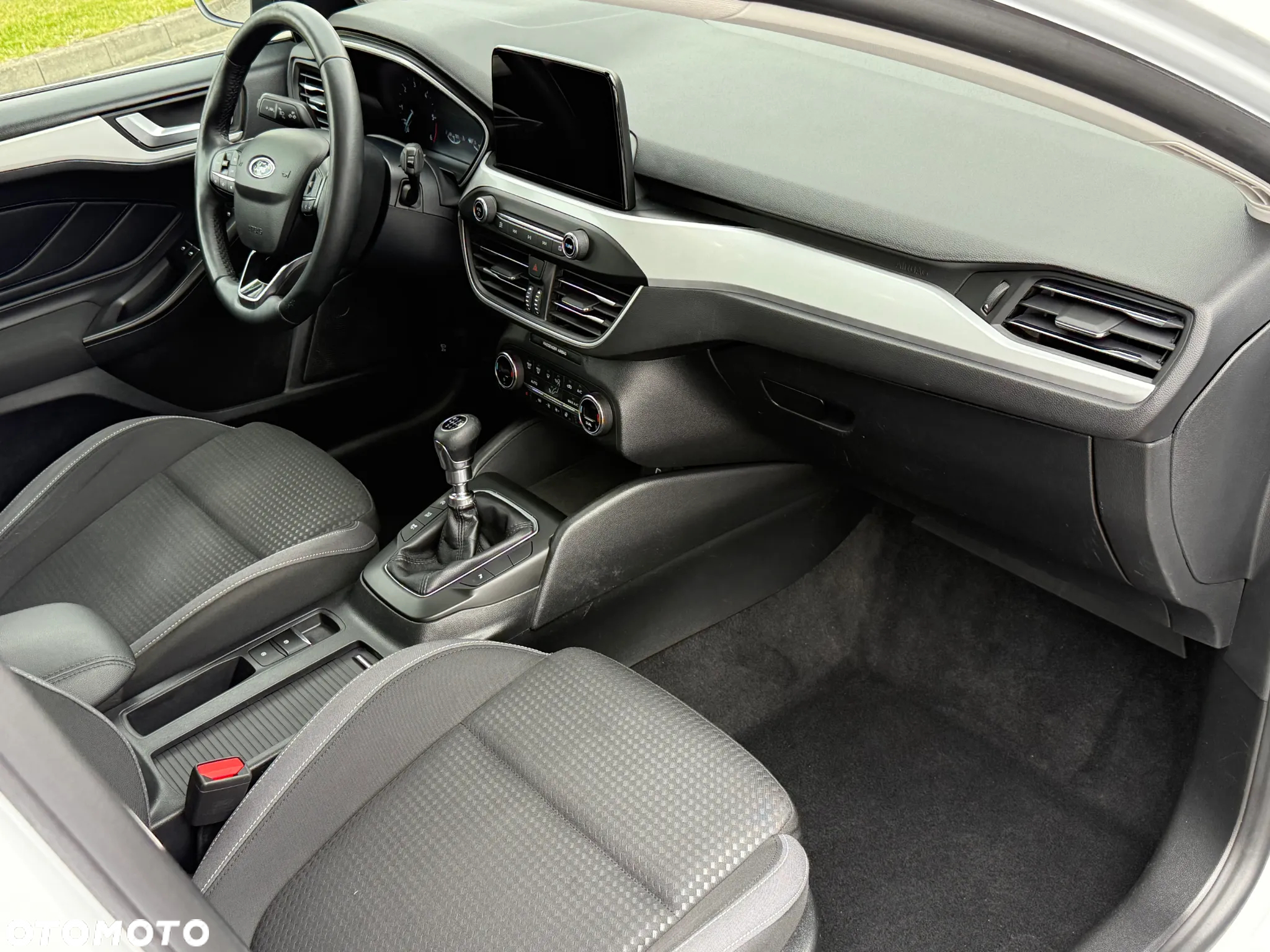 Ford Focus Turnier 1.5 EcoBlue Start-Stopp-System COOL&CONNECT - 20