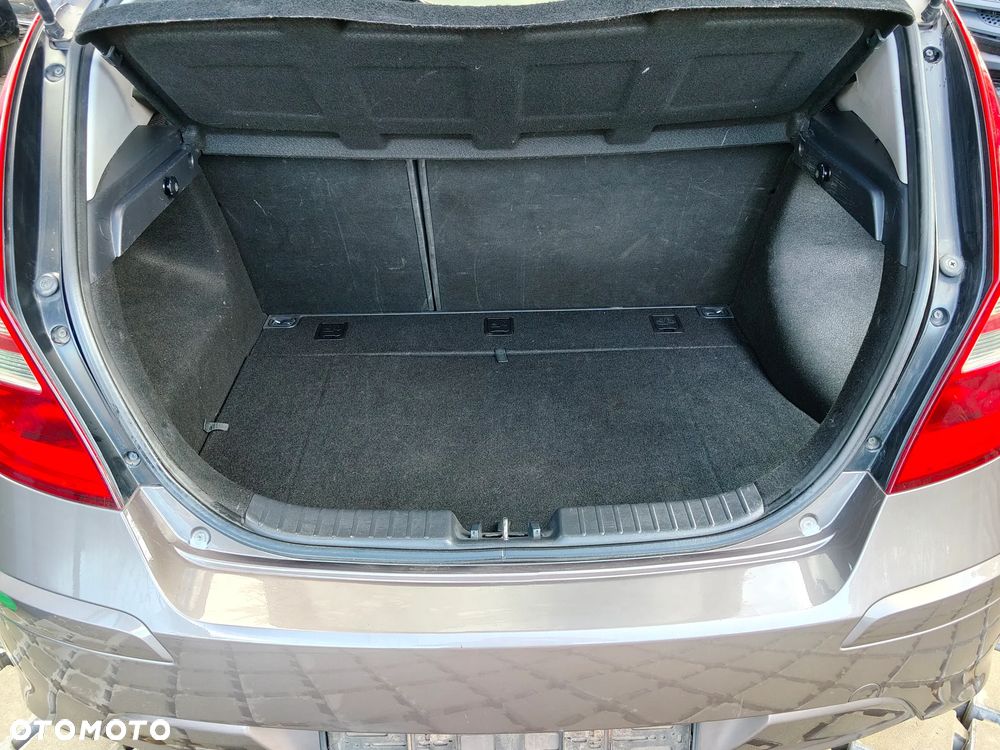 Hyundai i30 - 15