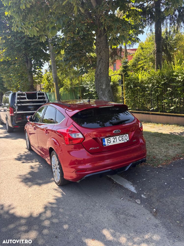 Ford Focus 1.6 EcoBoost Start Stop Sport - 3