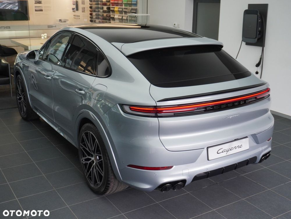 Porsche Cayenne E-Hybrid PHEV Black Edition - 19