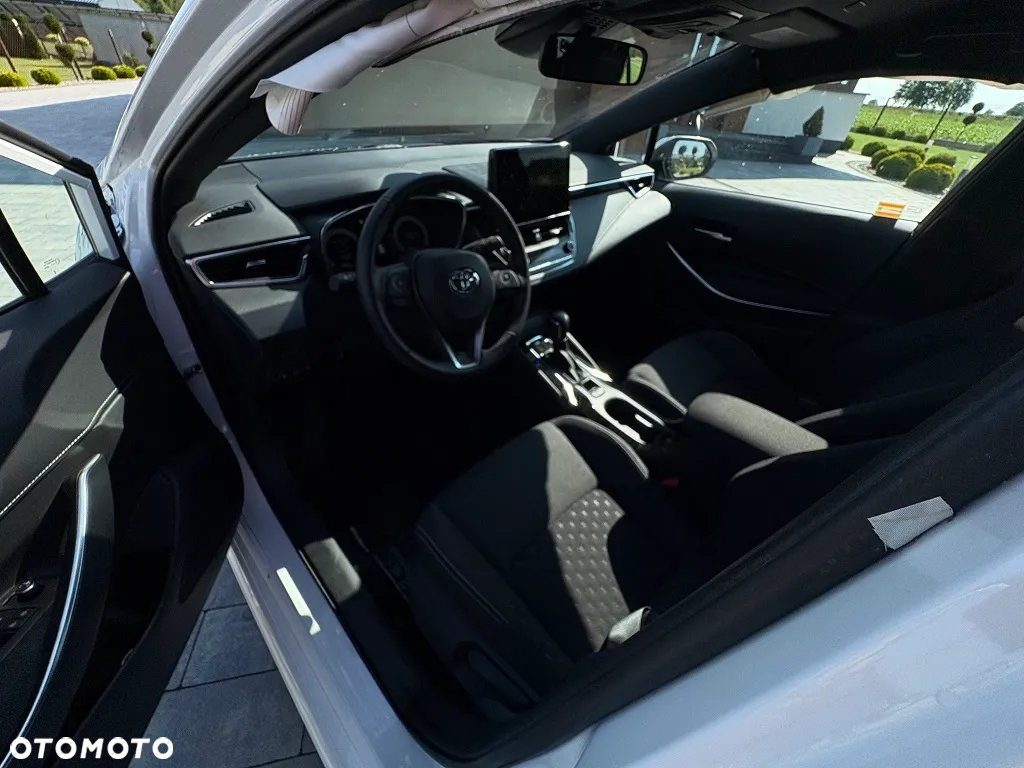 Toyota Corolla 1.8 Hybrid Comfort - 11