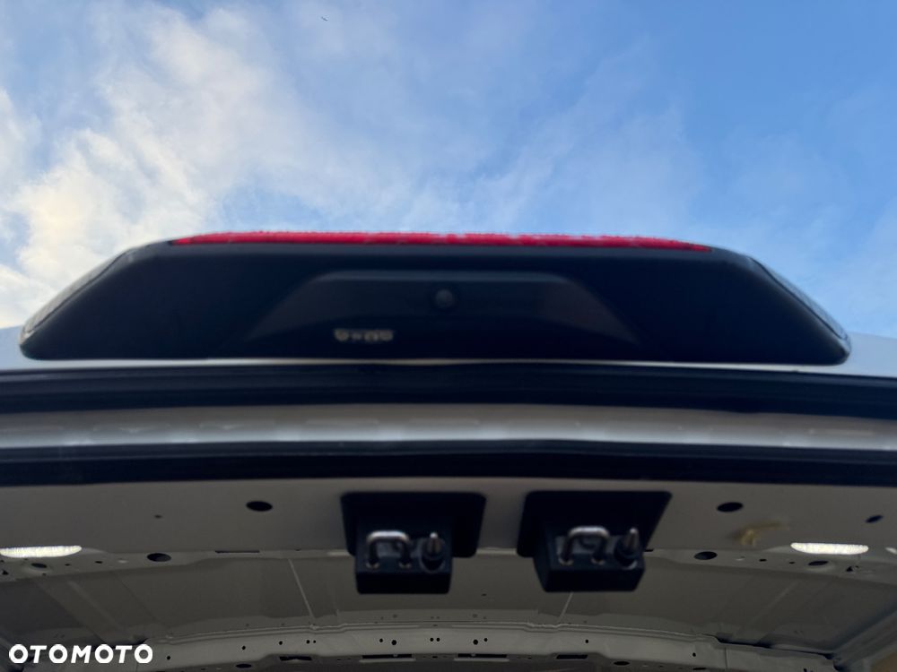 Ford TRANSIT MK8 - 4