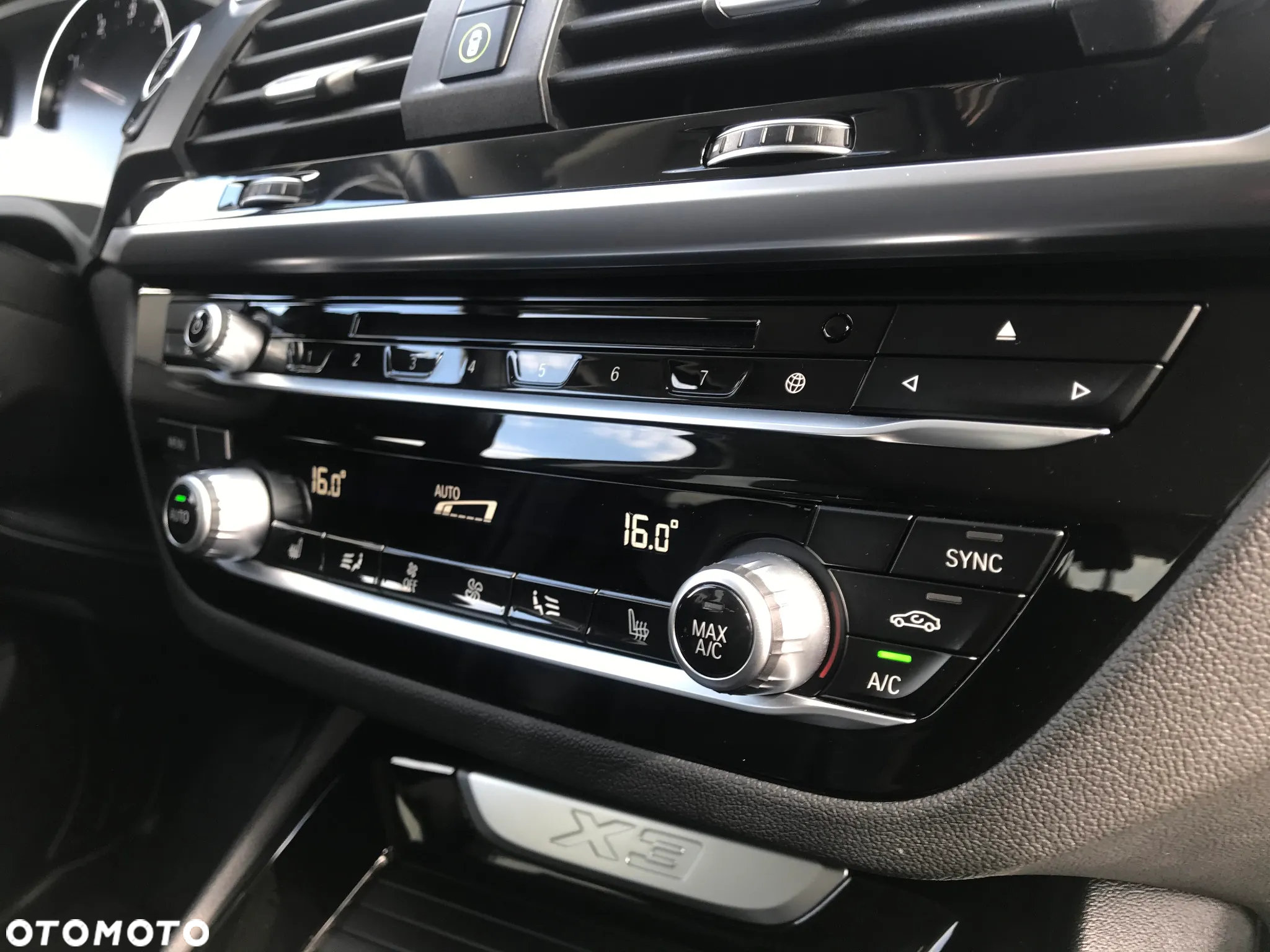 BMW X3 xDrive20i sport - 30