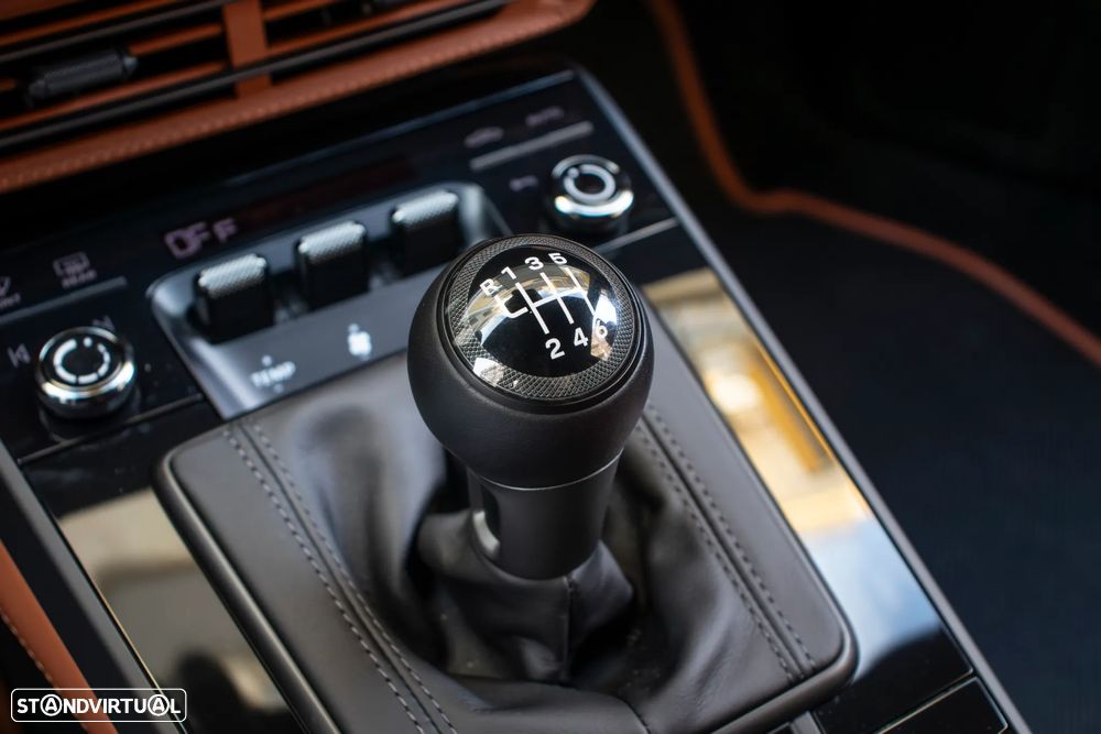 Porsche 911 (992) S/T - 36