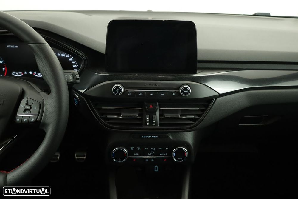 Ford Focus 1.0 EcoBoost ST-Line - 9