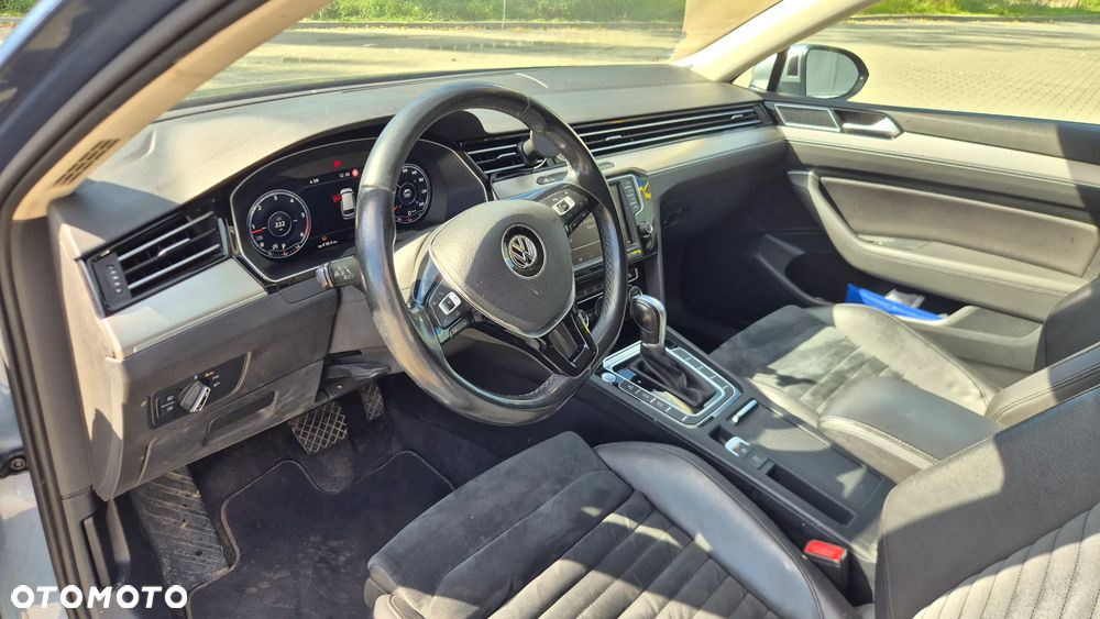 Volkswagen Passat Variant - 13