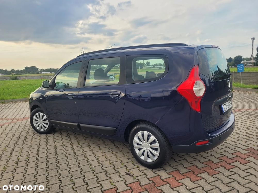 Dacia Lodgy 1.6 MPI 85 Laureate - 34