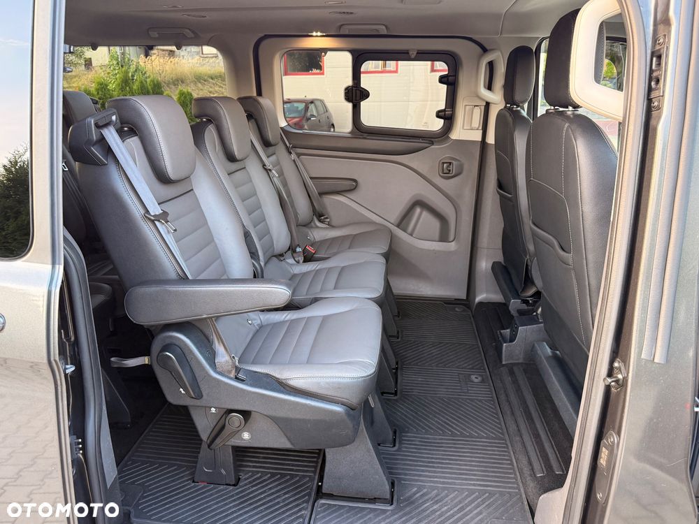 Ford Tourneo Custom 2.0 TDCi L2 Titanium - 25