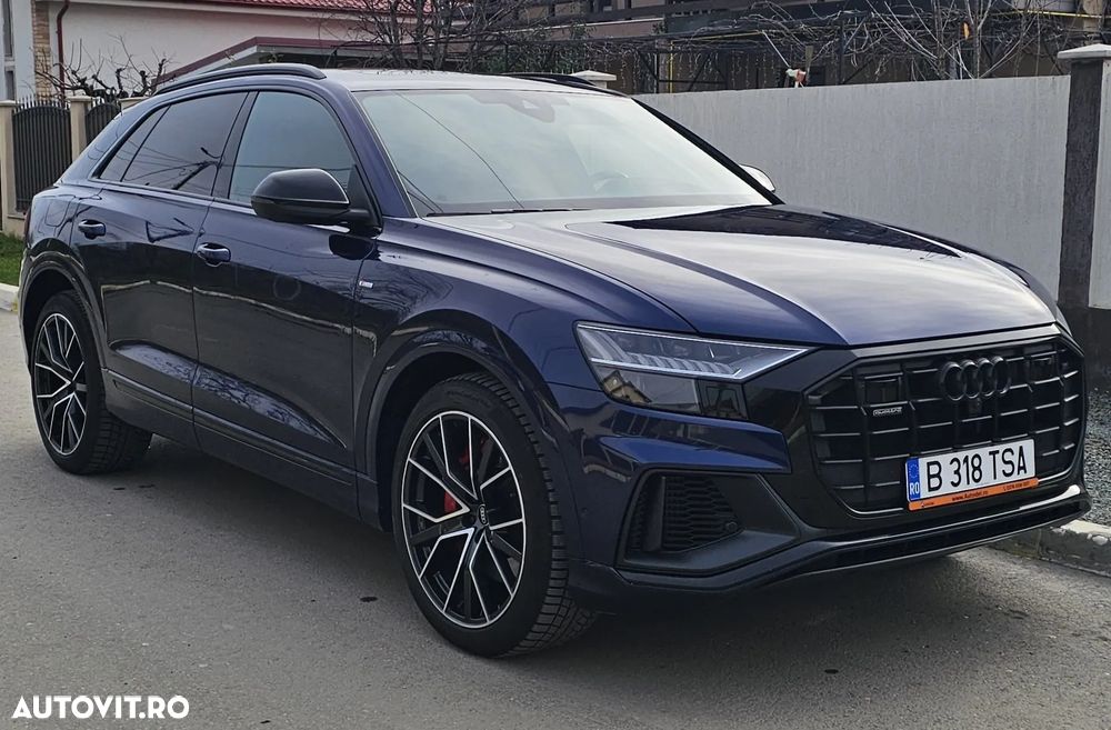 Audi Q8 55 TFSIe quattro tiptronic - 4