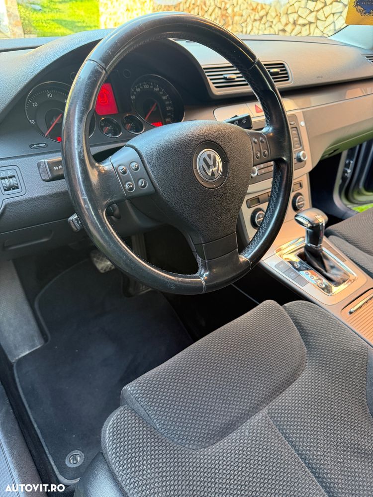 Volkswagen Passat - 19