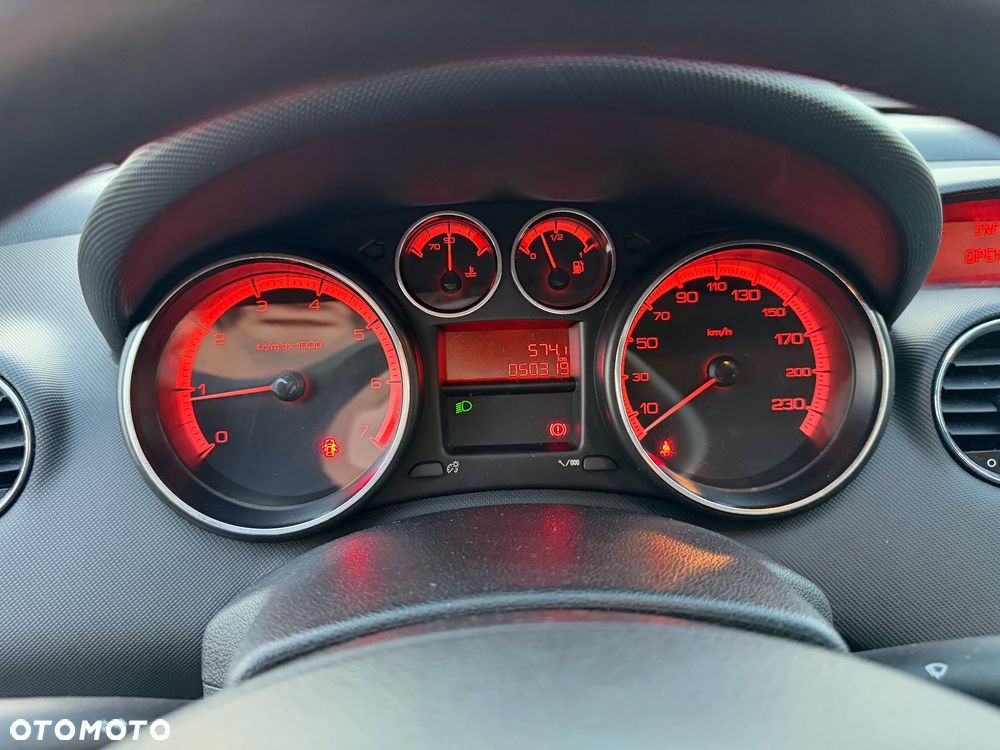 Peugeot 308 1.6 Trendy - 9